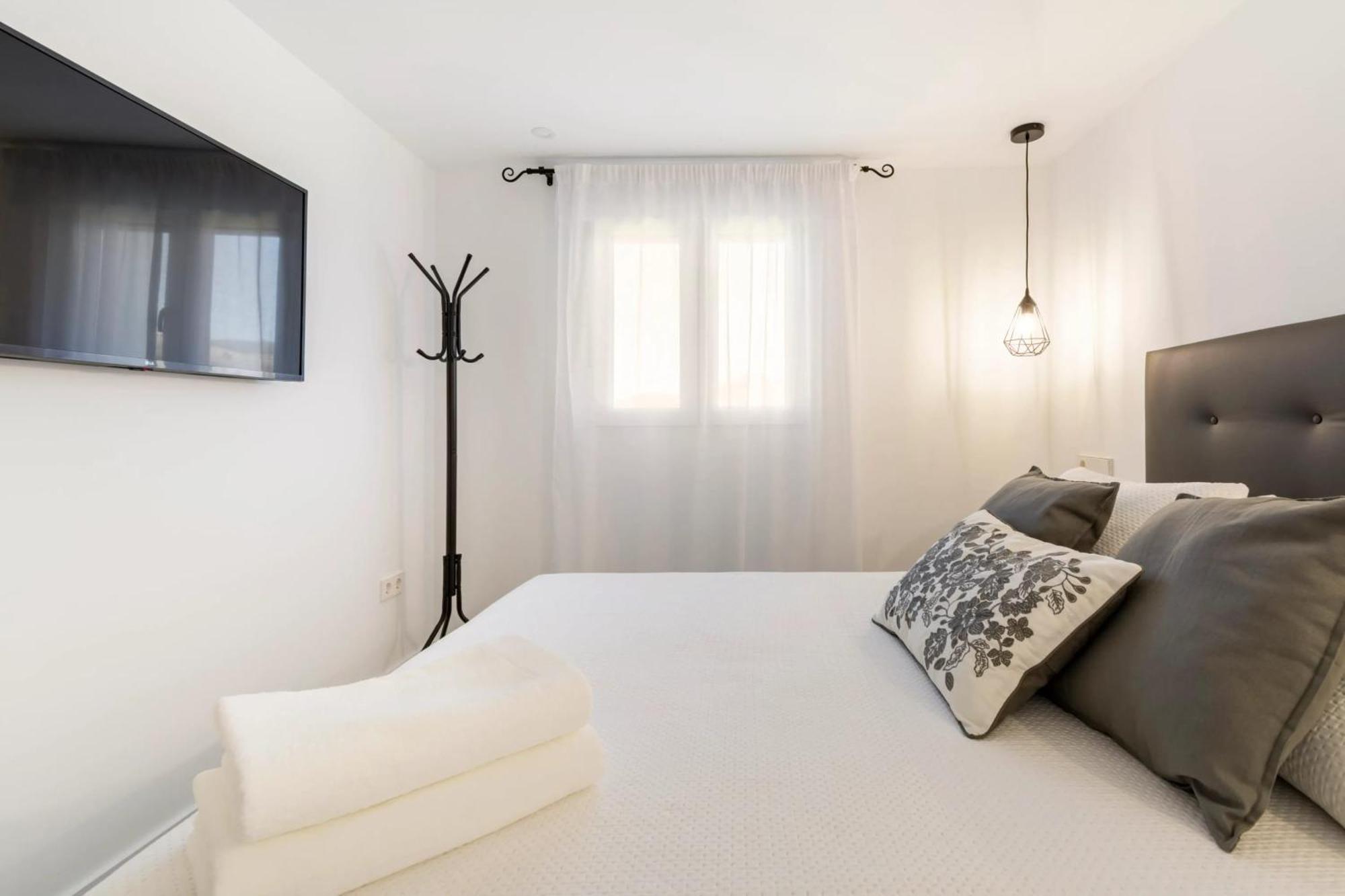 Charming Apartment In Los Prados Malaga 45 M² With Pool Exterior photo